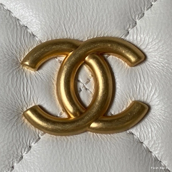 Firstbag Ru  CHANEL HANDLE TOP WITH BAG 0714